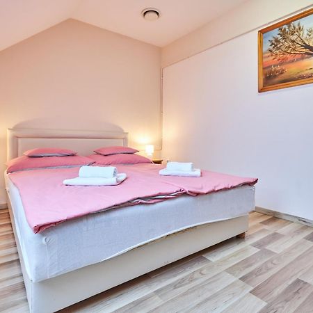 ADA Apartmanház Hajduszoboszlo Exterior foto