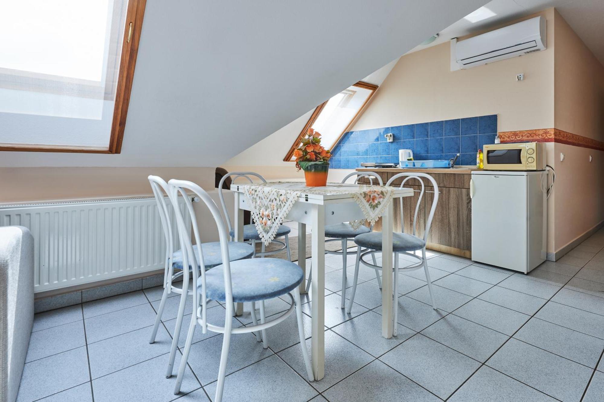 ADA Apartmanház Hajduszoboszlo Exterior foto