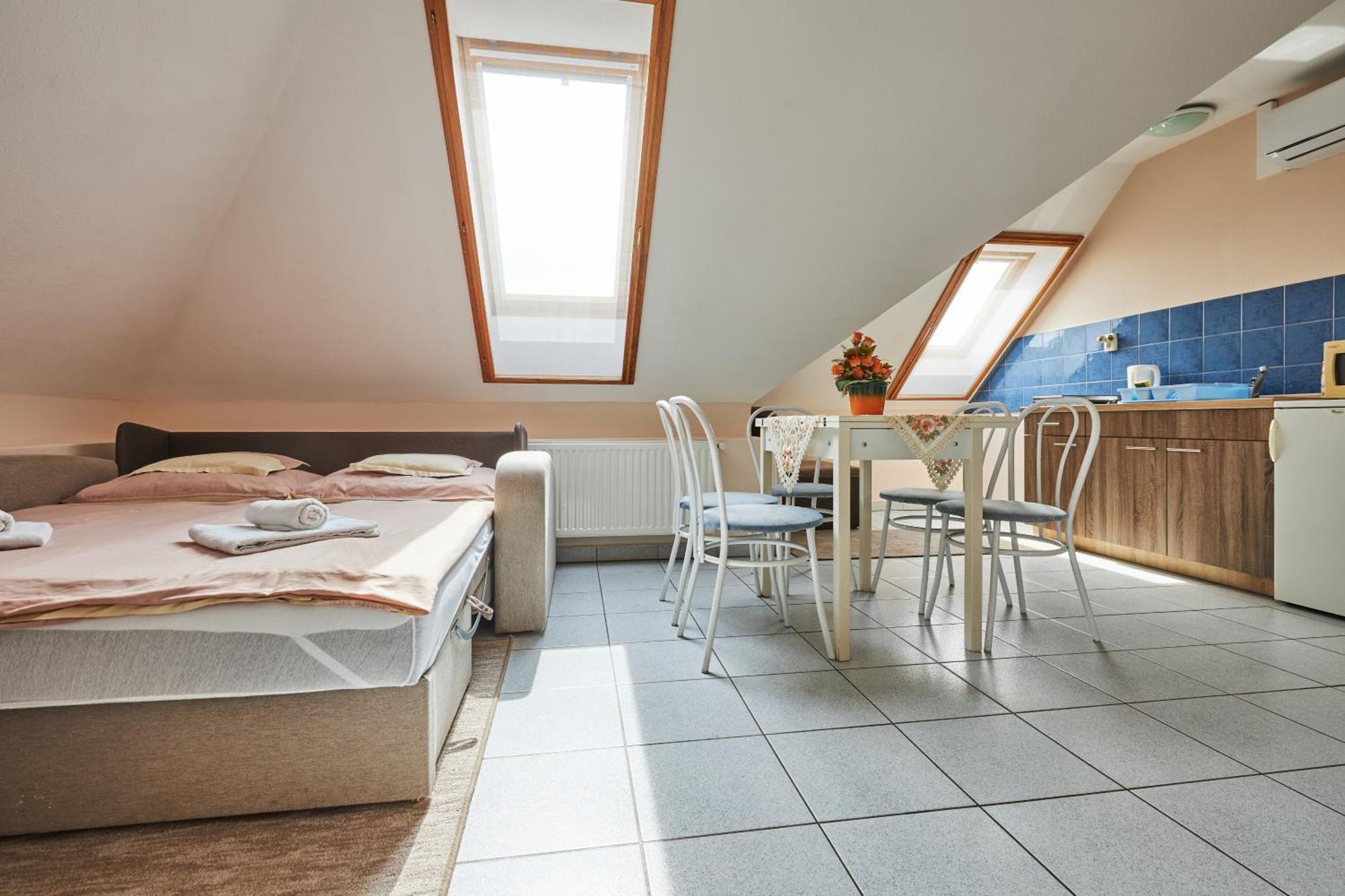 ADA Apartmanház Hajduszoboszlo Exterior foto
