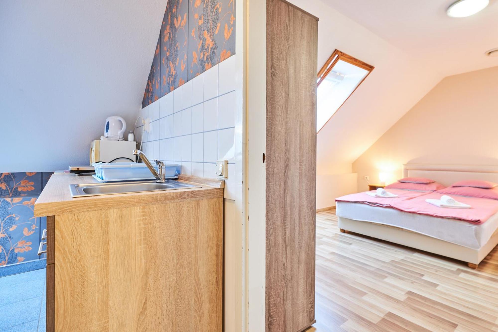 ADA Apartmanház Hajduszoboszlo Exterior foto