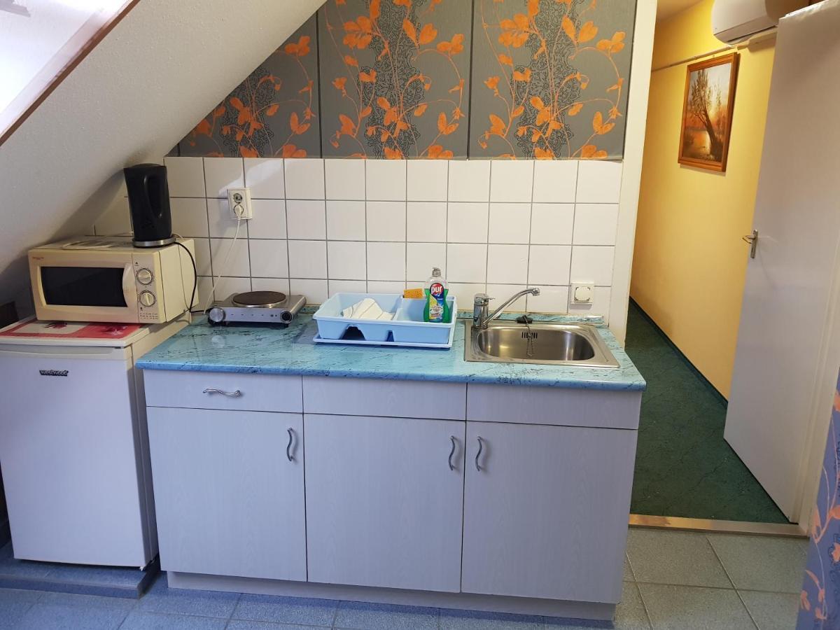 ADA Apartmanház Hajduszoboszlo Exterior foto